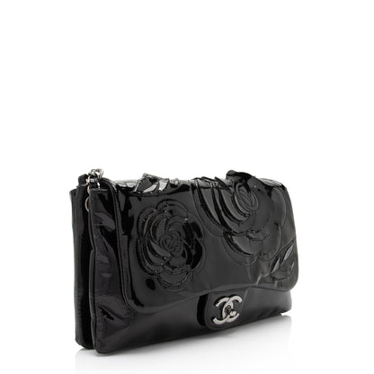 Chanel Patent Leather Tweed Petals Camellia Jumbo Single Flap Bag (SHF-ogJ8Wu)