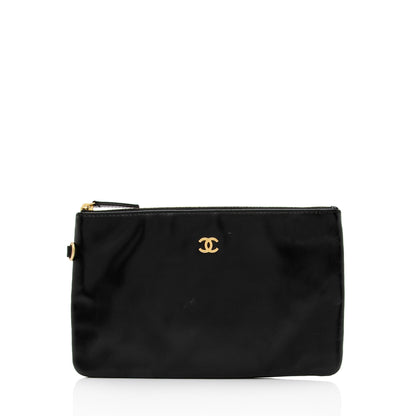 Chanel Quilted Calfskin Small Chanel 22 Pochette (SHF-3T56aR)