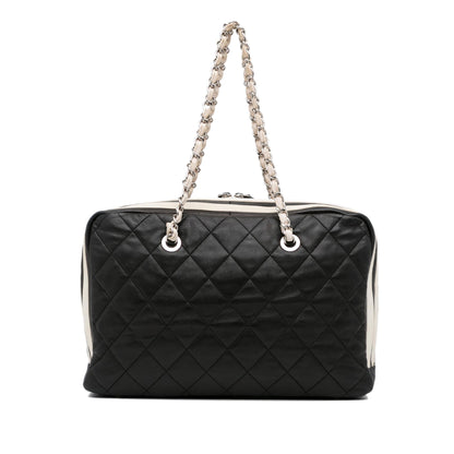 Chanel Quilted Lambskin CC Shoulder Bag (SHG-xnwCwL)