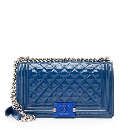 Chanel Quilted Patent Leather Medium Boy Bag (SHF-23613)