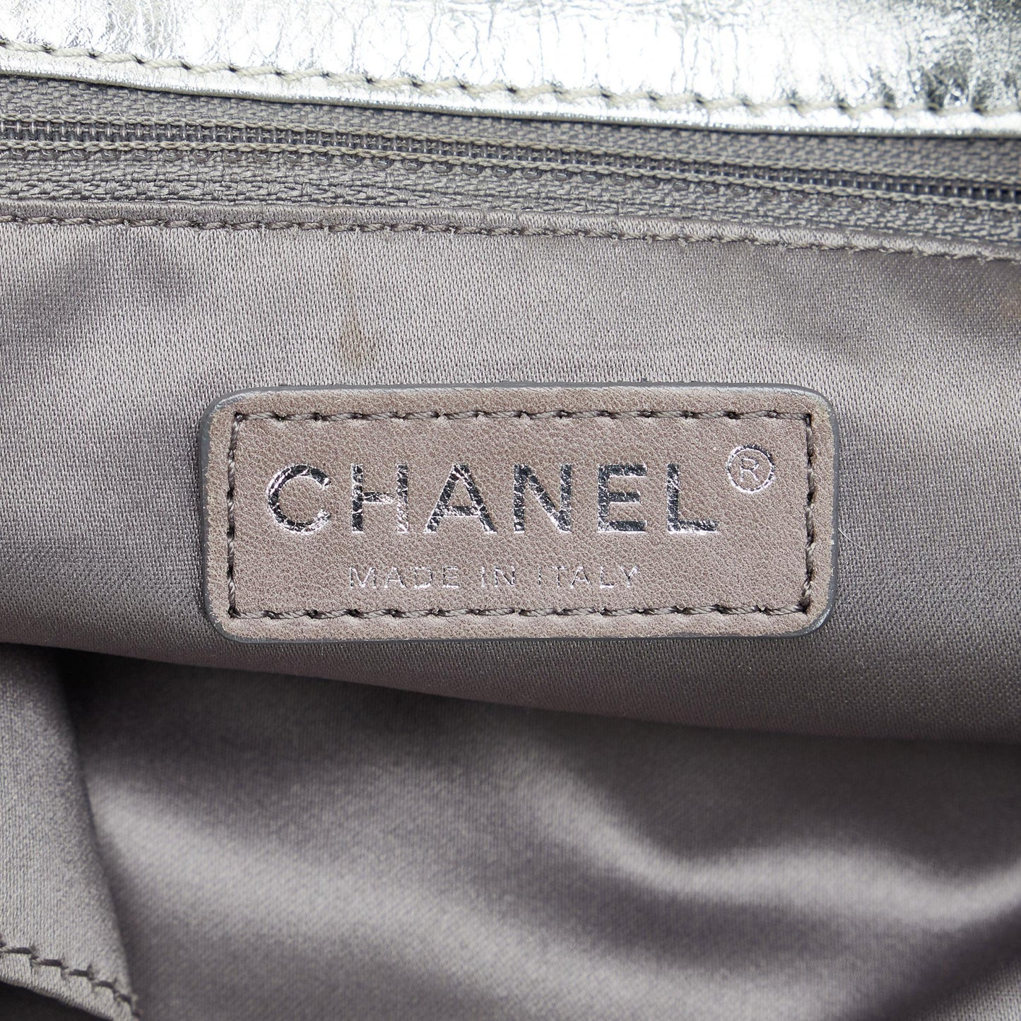 Chanel Rodeo Drive Satchel (SHG-dxfEn6)