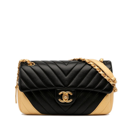 Chanel Small Chevron Lambskin Single Flap (SHG-P98Q6l)