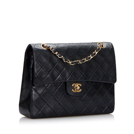 Chanel Small Classic Lambskin Double Flap (SHG-VbrRMT)