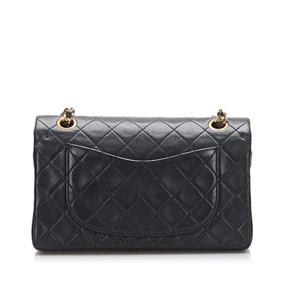 Chanel Small Classic Lambskin Double Flap (SHG-ljuqn8)