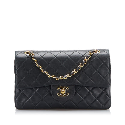 Chanel Small Classic Lambskin Double Flap (SHG-ljuqn8)