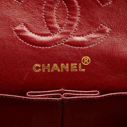 Chanel Small Classic Lambskin Double Flap (SHG-Bfeqyq)