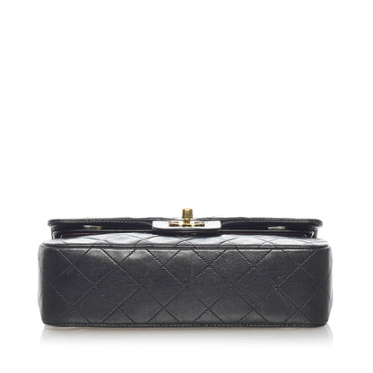 Chanel Small Classic Lambskin Double Flap (SHG-e4HtIK)