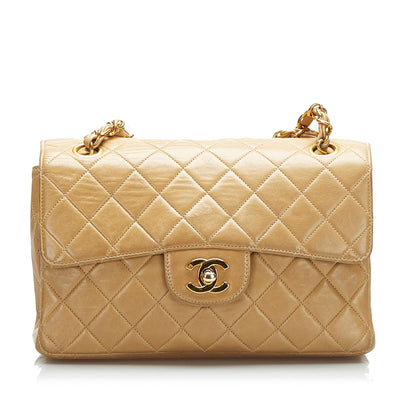 Chanel Small Classic Lambskin Double Flap (SHG-qInhiS)