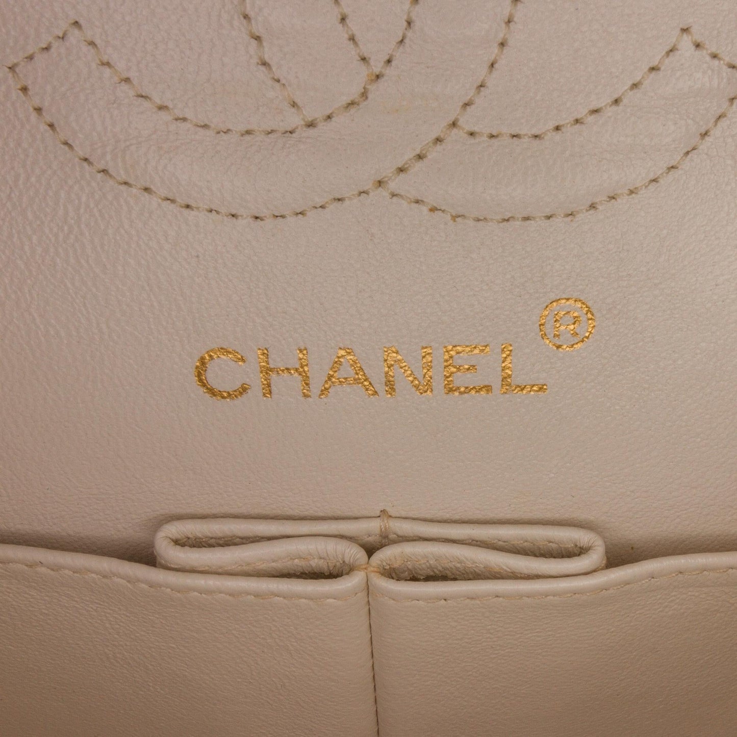 Chanel Small Classic Lambskin Double Flap (SHG-EEst57)