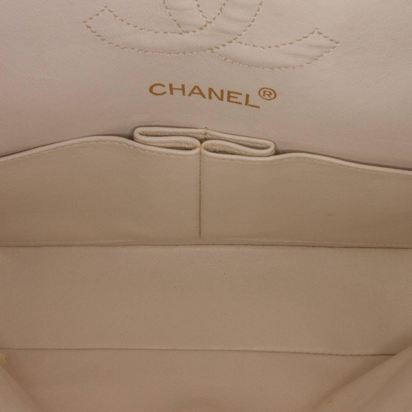 Chanel Small Classic Lambskin Double Flap (SHG-EEst57)