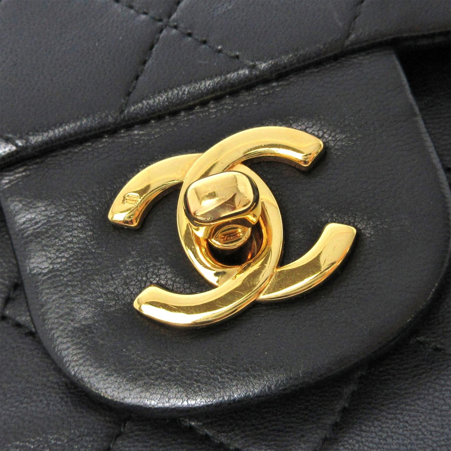 Chanel Small Classic Lambskin Leather Double Flap Bag (SHG-33688)