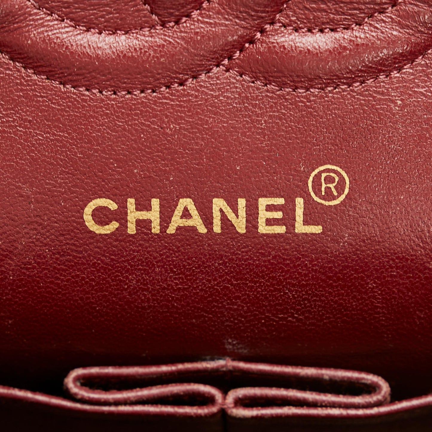 Chanel Small Classic Lambskin Single Flap (SHG-XnXqkP)