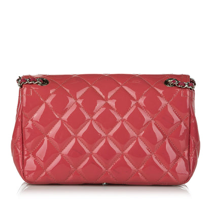 Chanel Small Coco Shine Patent Leather Flap Bag (SHG-Sn21Gd)