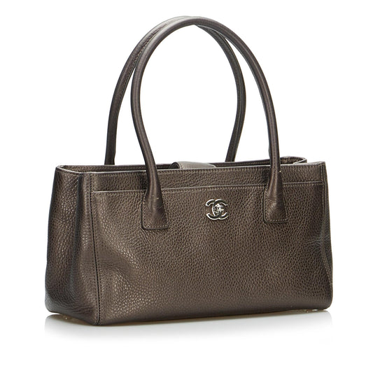 Chanel Small Executive Cerf Tote (SHG-fVvrBt)