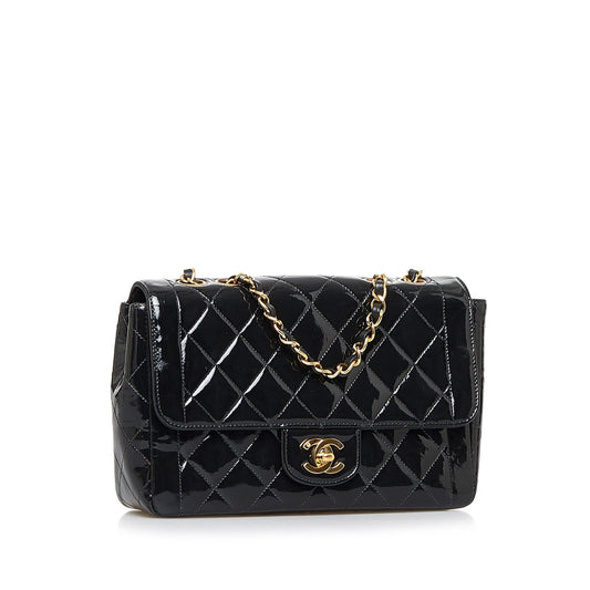 Chanel Small Quilted Patent Border Flap Bag (SHG-aW2dYK)