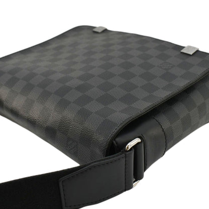 LOUIS VUITTON District PM Damier Graphite Messenger Bag Black