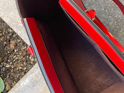 Louis Vuitton - Sac Phenix cuir épi rouge