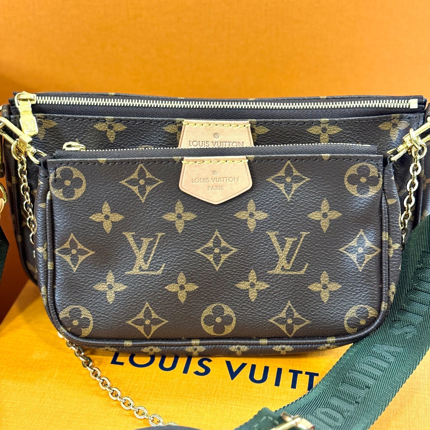 Louis Vuitton - Sac multipochette