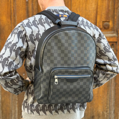 Louis Vuitton - Sac à dos Discovery MM