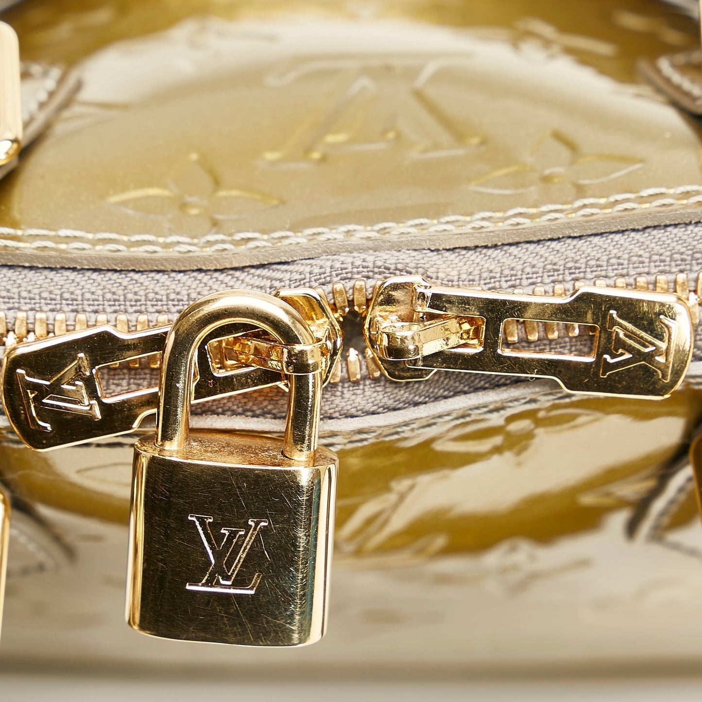 Louis Vuitton  Monogram Vernis Alma BB Gold