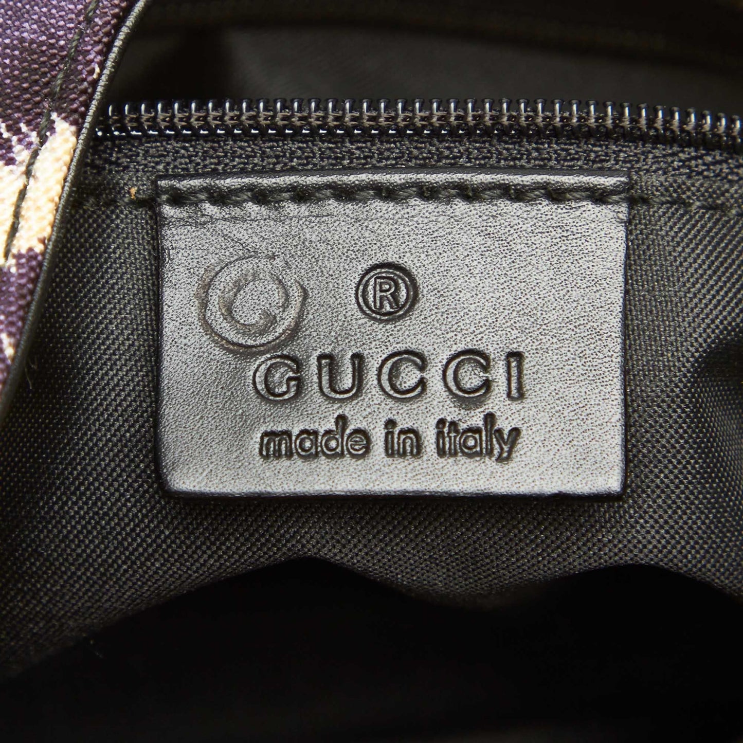 Gucci Canvas Shoulder Bag (SHG-19991)