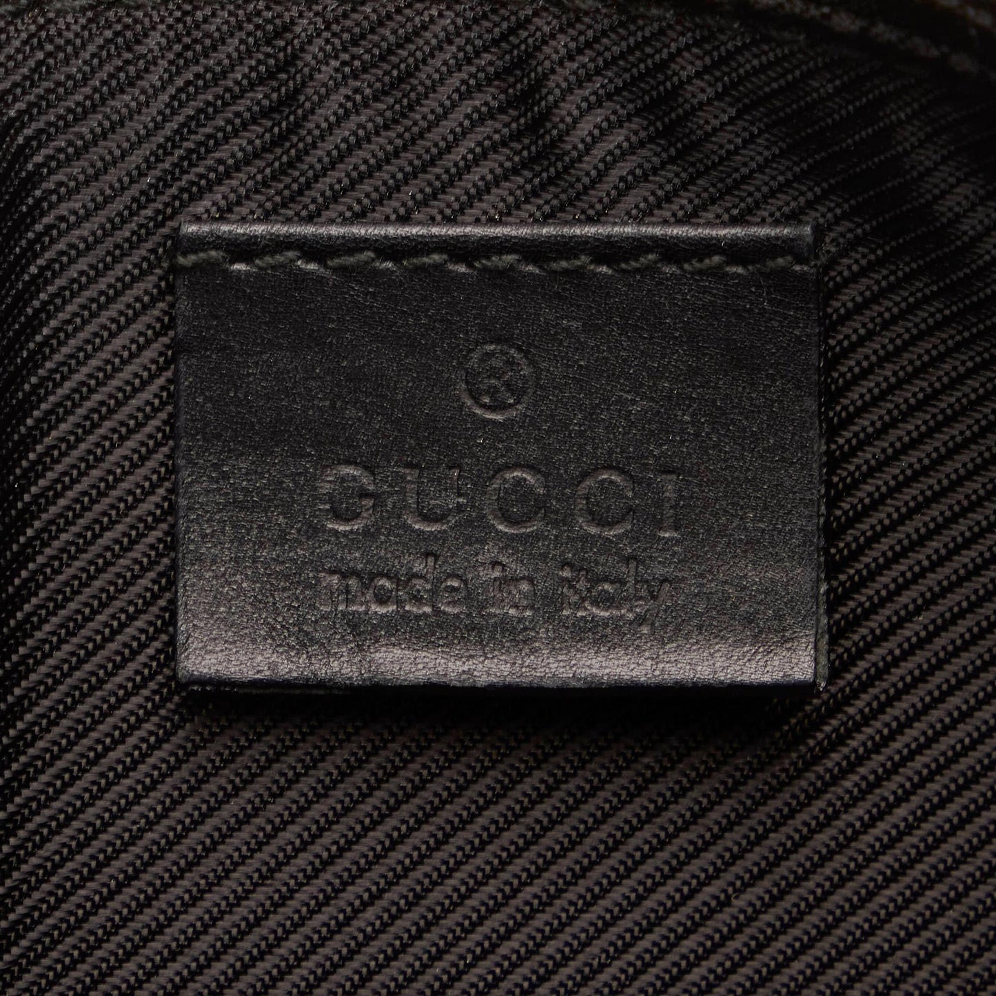 Gucci GG Canvas Boat Baguette (SHG-32903)