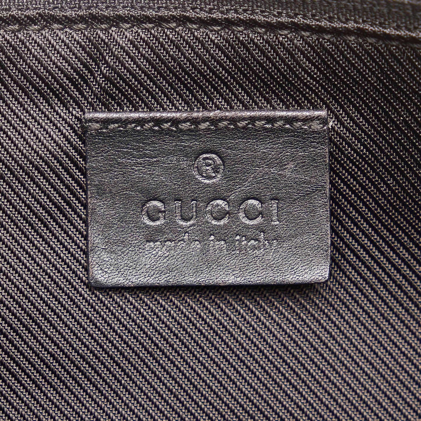 Gucci GG Canvas Boat Baguette (SHG-33515)