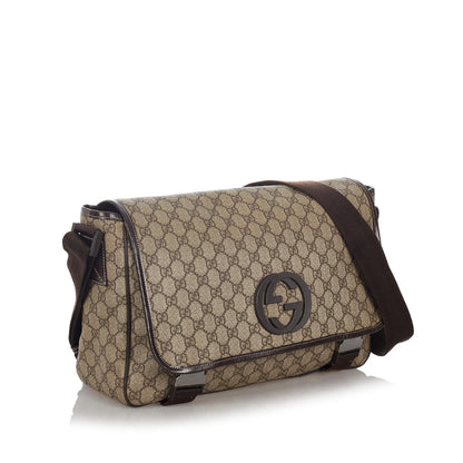 Gucci GG Supreme Crossbody Bag (SHG-26725)