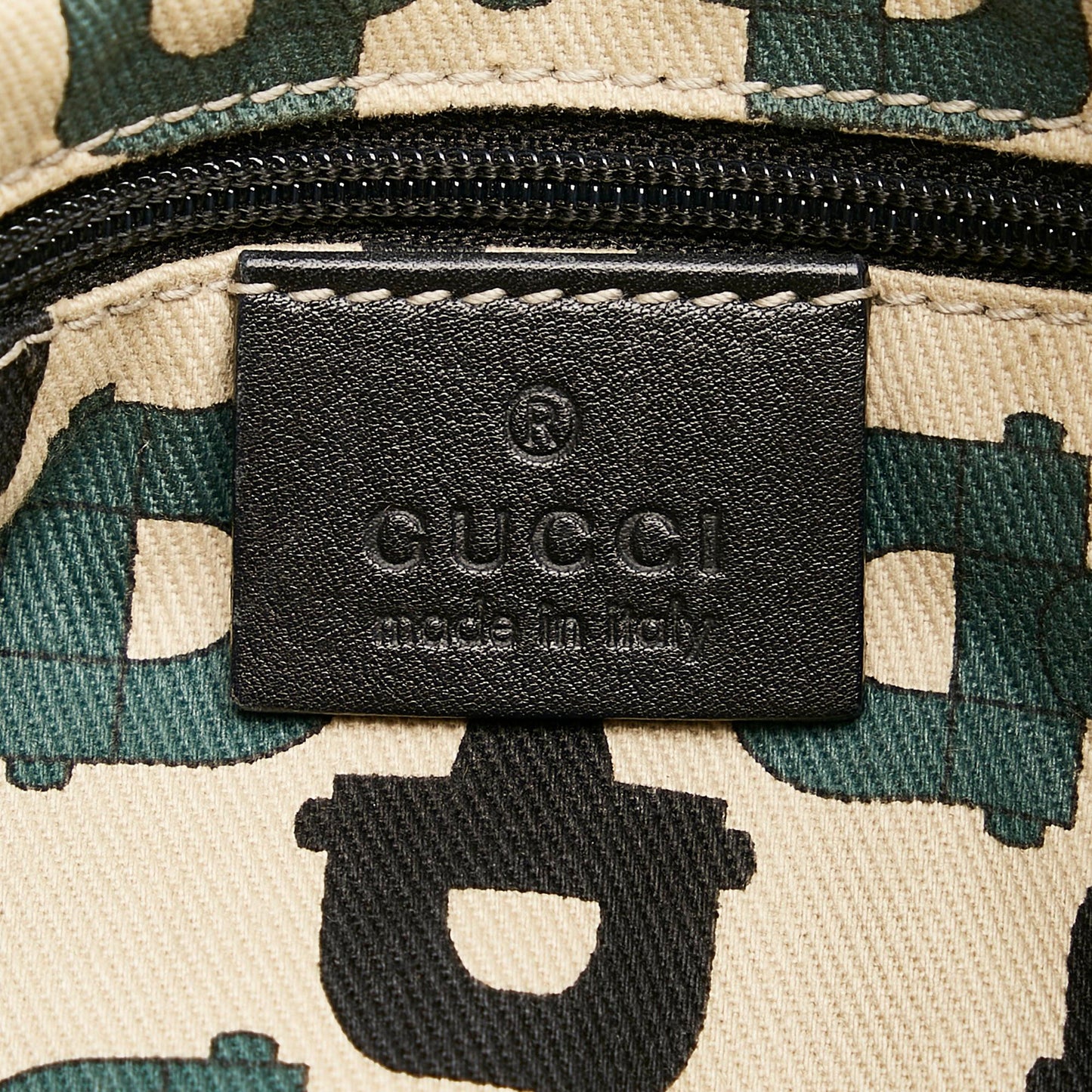 Gucci Guccissima Abbey D-Ring Shoulder Bag (SHG-27352)