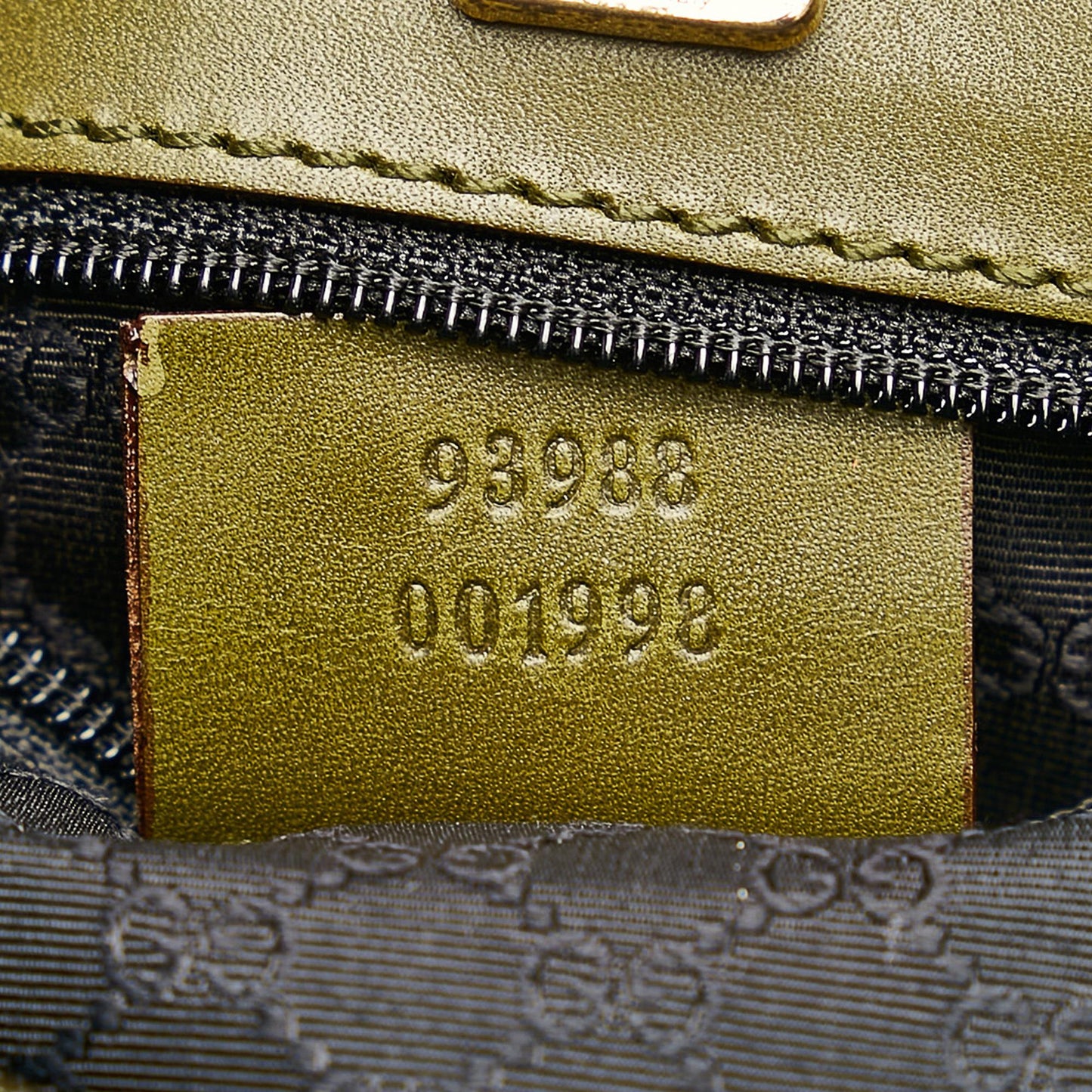 Gucci Leather Shoulder Bag (SHG-28218)