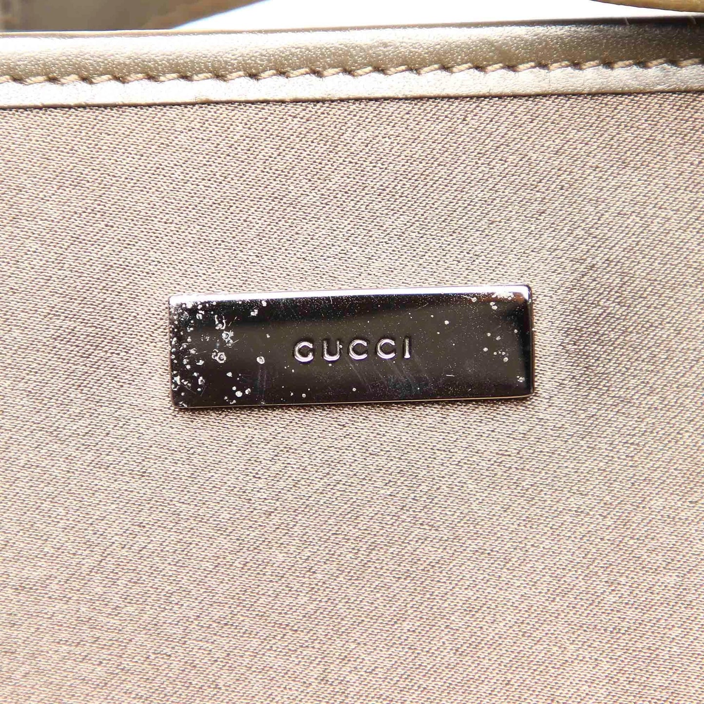 Gucci Nylon Tote Bag (SHG-14660)