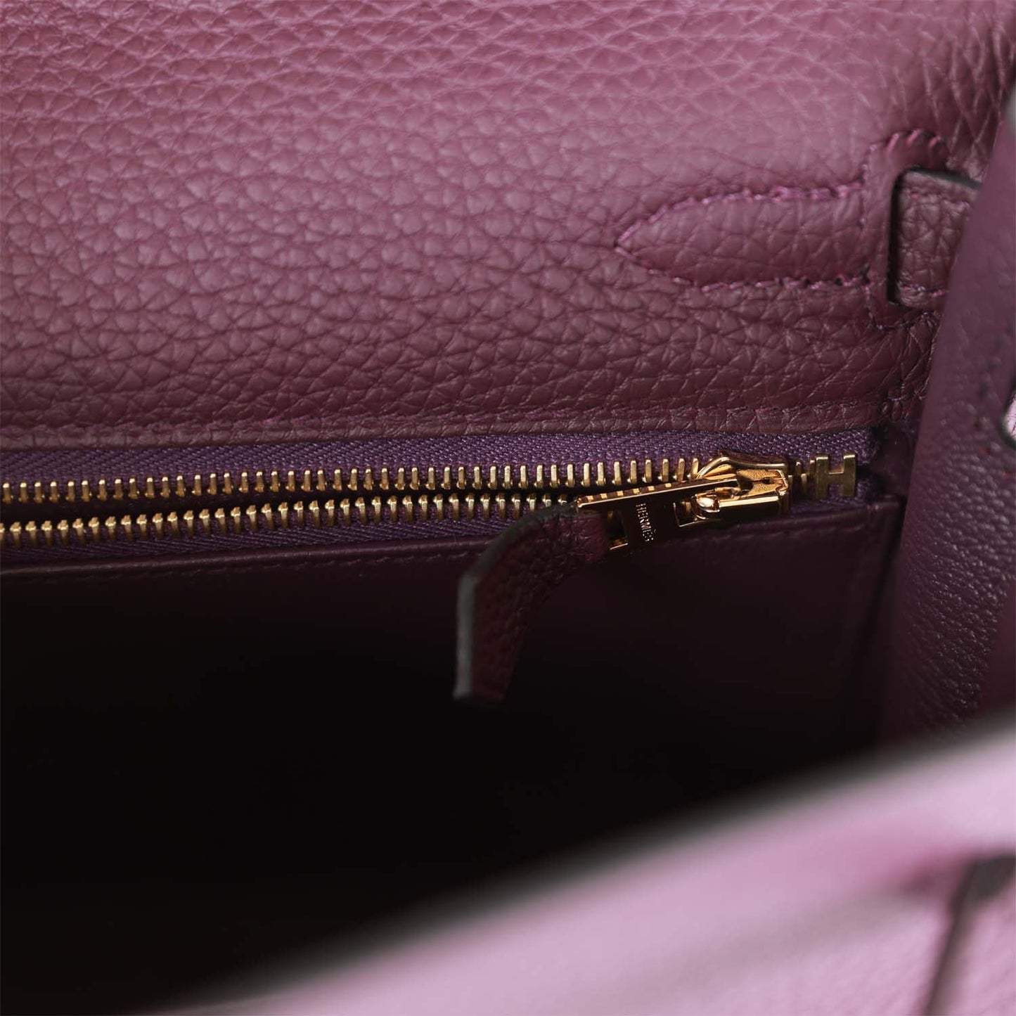 Hermes Kelly Retourne 25 Cassis Togo Gold Hardware