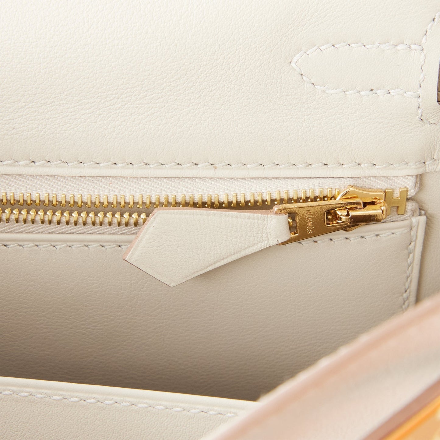 Hermes Kelly Retourne 25 Gris Perle Swift Gold Hardware