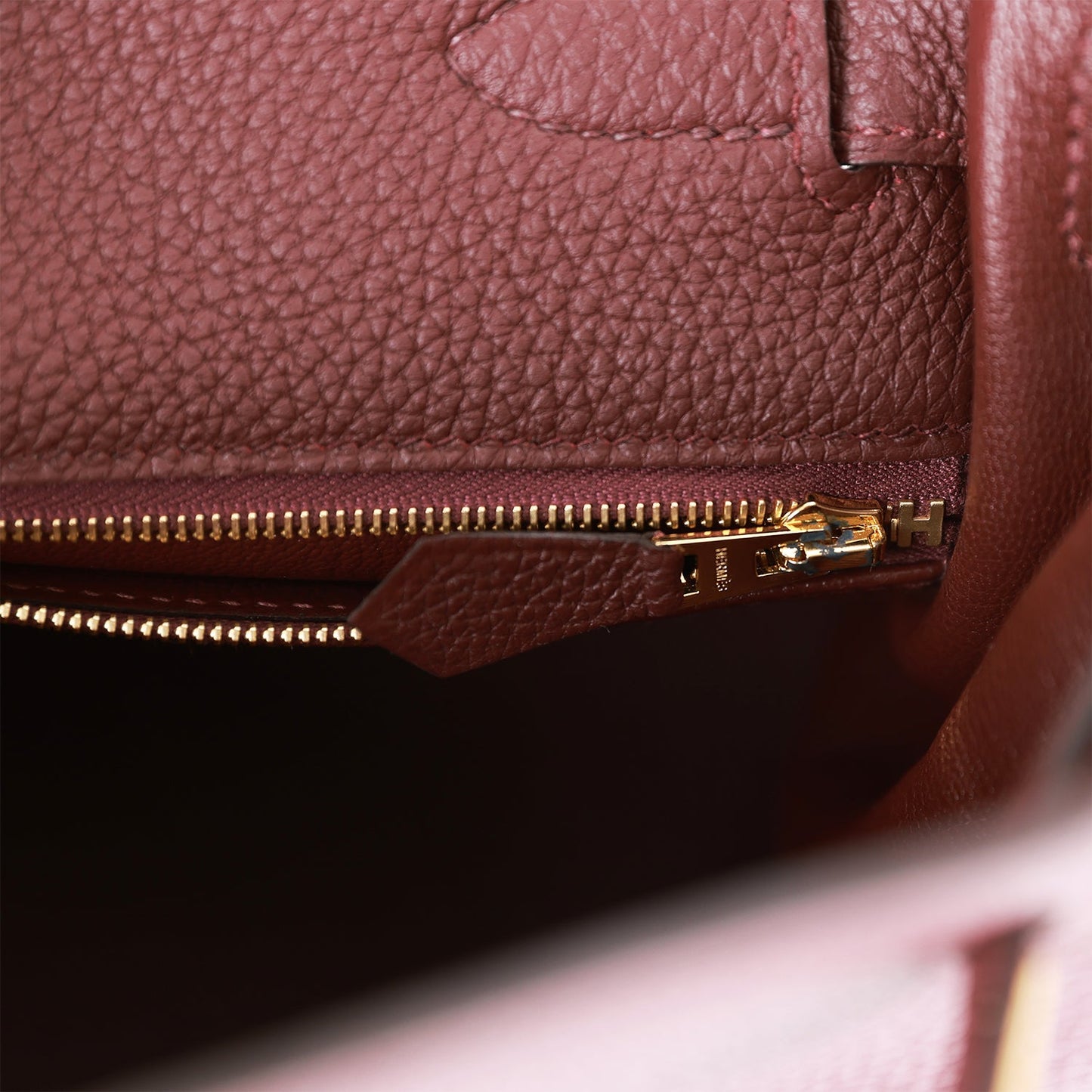 Hermes Kelly Retourne 28 Bordeaux Togo Gold Hardware