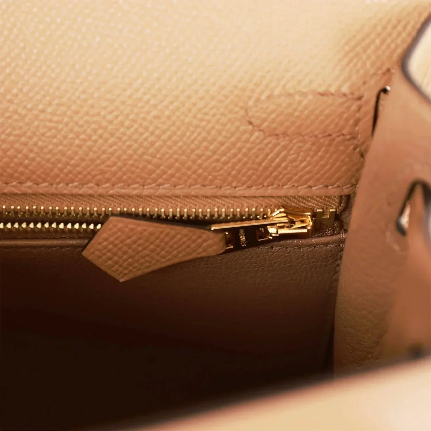 Hermes Kelly Sellier 25 Chai Epsom Gold Hardware