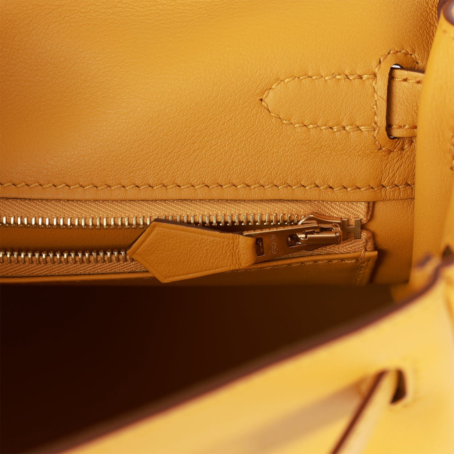 Hermes Kelly Retourne 25 Jaune Ambre Swift Gold Hardware