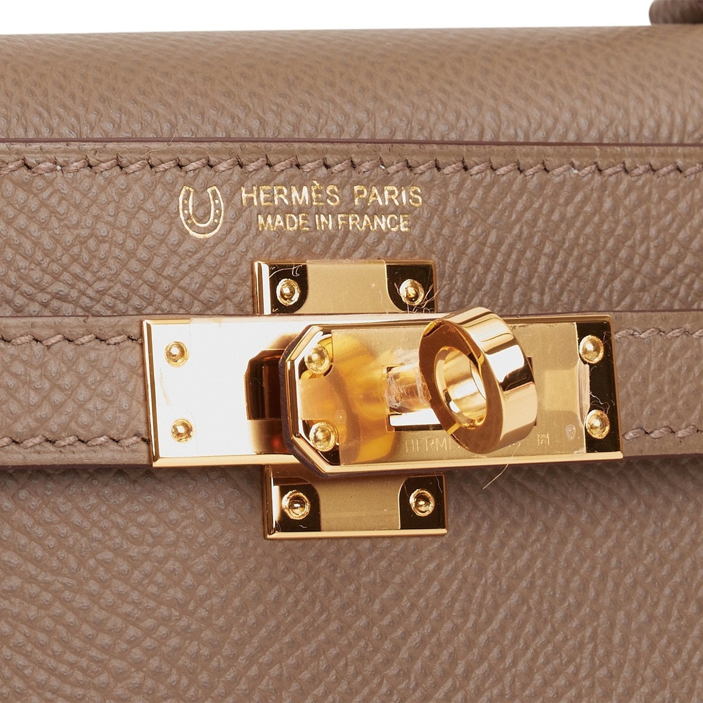 Hermes Special Order (HSS) Kelly Sellier 20 Etoupe Verso Epsom Gold Hardware