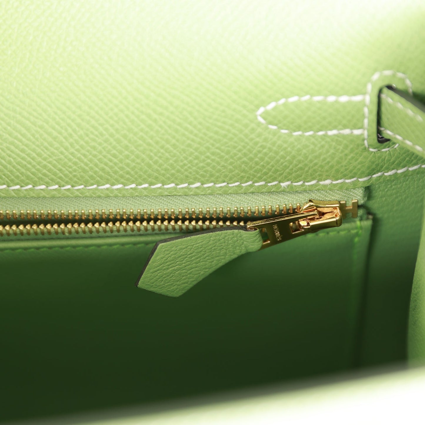 Hermes Special Order (HSS) Kelly Sellier 25 Vert Criquet Epsom Permabrass Hardware