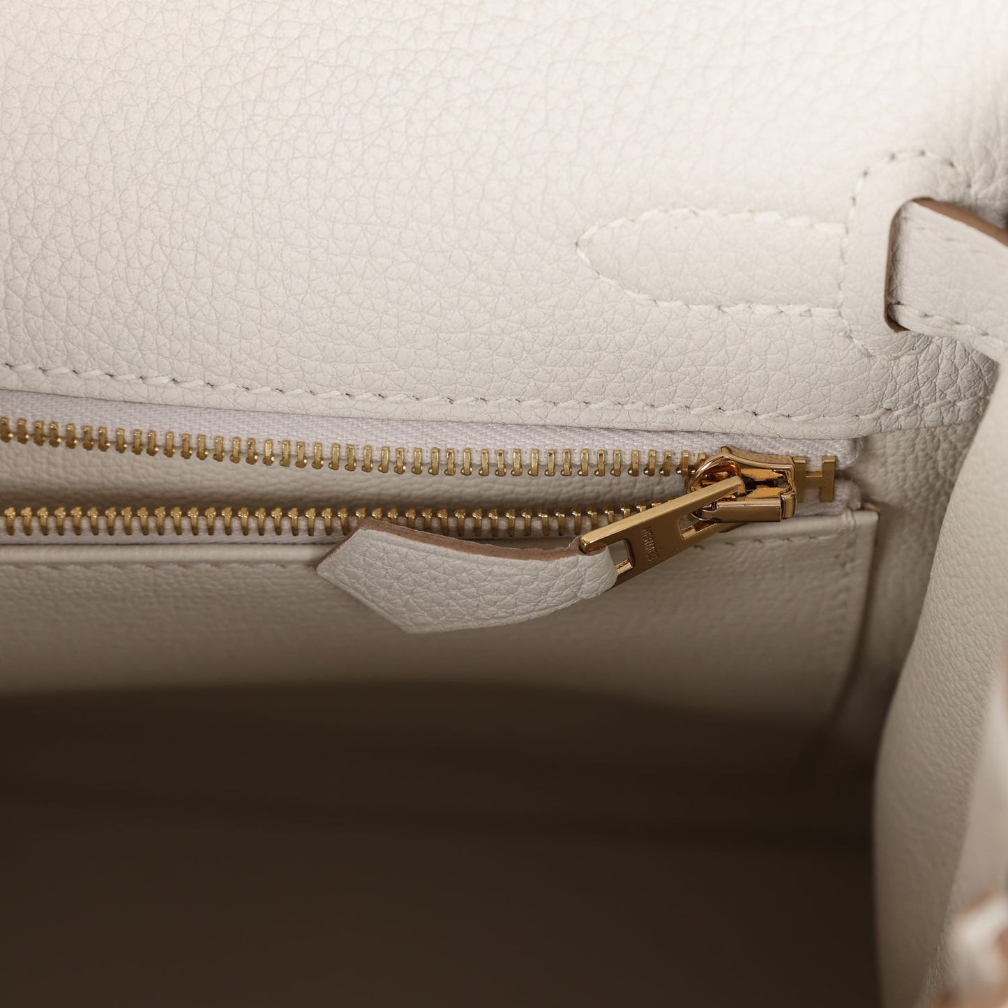 Hermes Kelly Retourne 25 Gris Pale Togo Gold Hardware