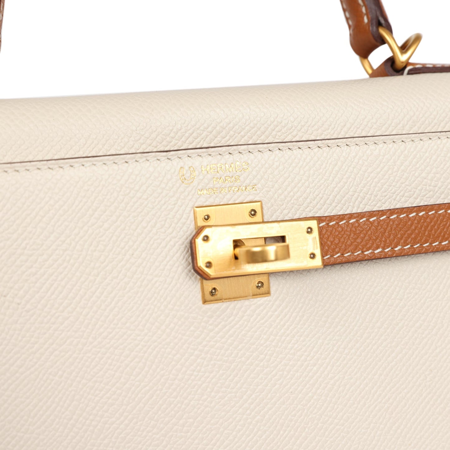 Hermes Special Order (HSS) Kelly Sellier 25 Craie and Gold Epsom Brushed Gold Hardware