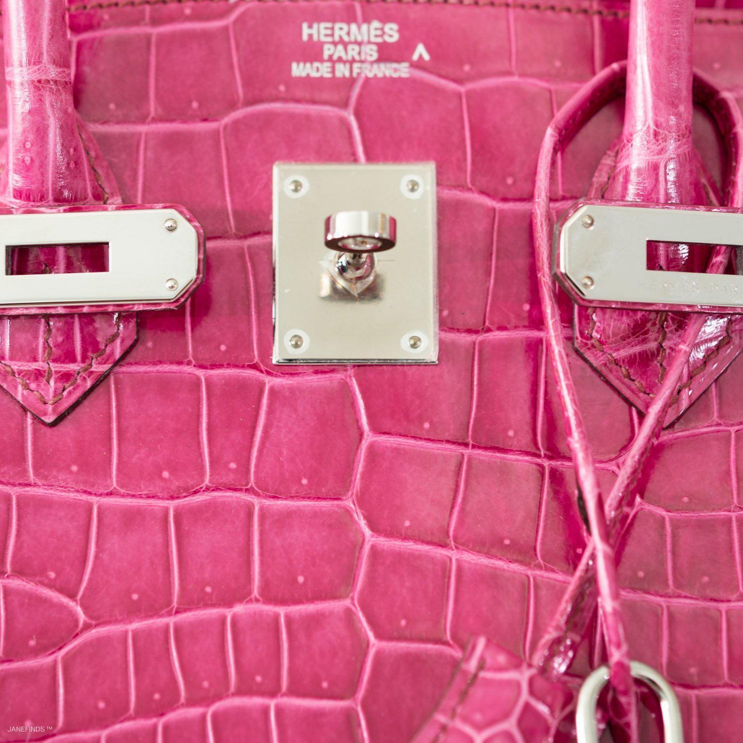 Hermes Birkin 35 Fuchsia Porosus Crocodile with Palladium Hardware - 2011, O Square