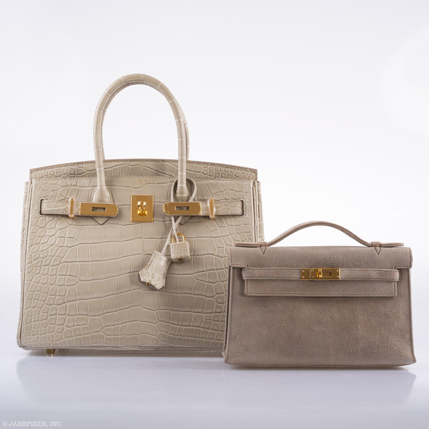 Hermes JPG Kelly Pochette Gris Pale Veau Doblis Suede Gold Hardware