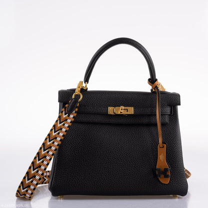 Hermes Kelly 25 Retourne Black Togo Gold Hardware - 2020, Y