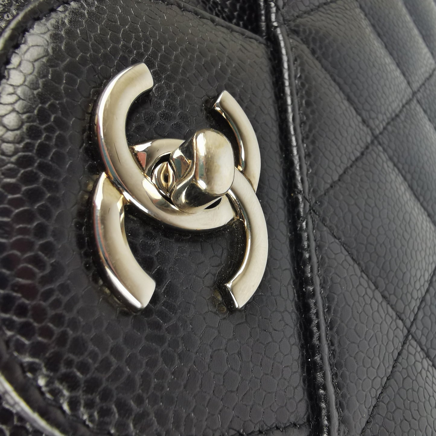 Chanel Classic Single Flap Jumbo Black Caviar Silver