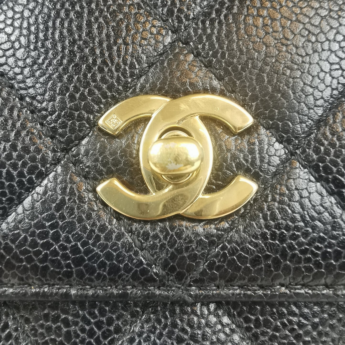 Chanel Kelly Bag Black Caviar gold