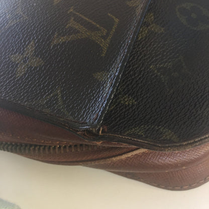 Louis Vuitton  Travel Bag in Brown Canvas