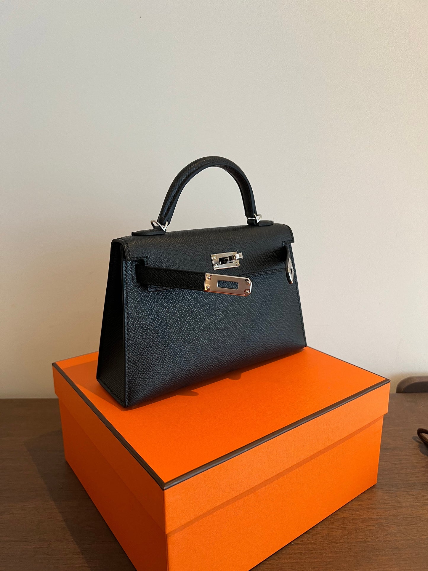 Hermès Mini Kelly 20 Black Epsom PHW