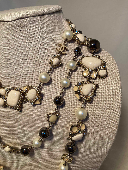 Vintage Chanel Enamel Pearl Gunmetal Beaded Necklace