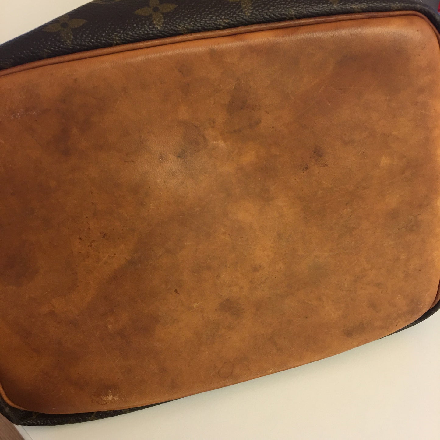 Louis Vuitton  Noe Shoulder Bag in Brown Canvas