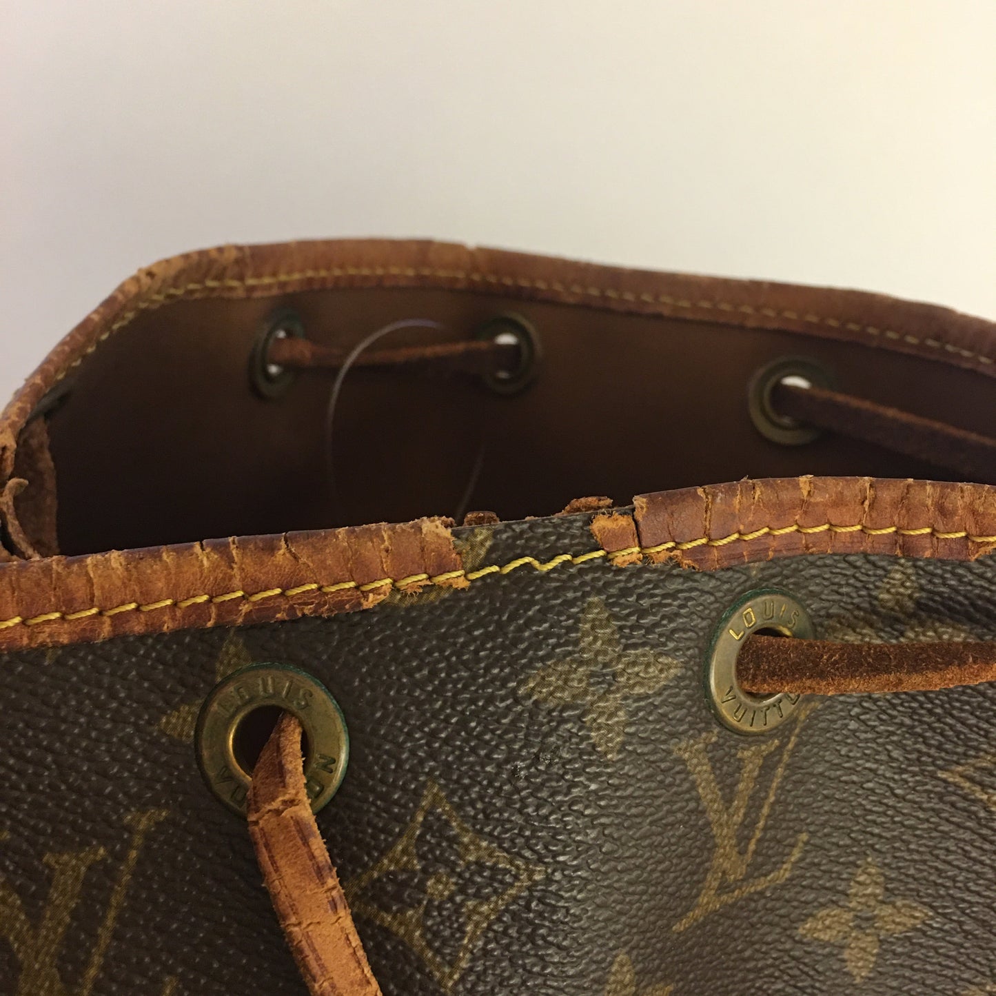 Louis Vuitton  Noe Shoulder Bag in Brown Canvas